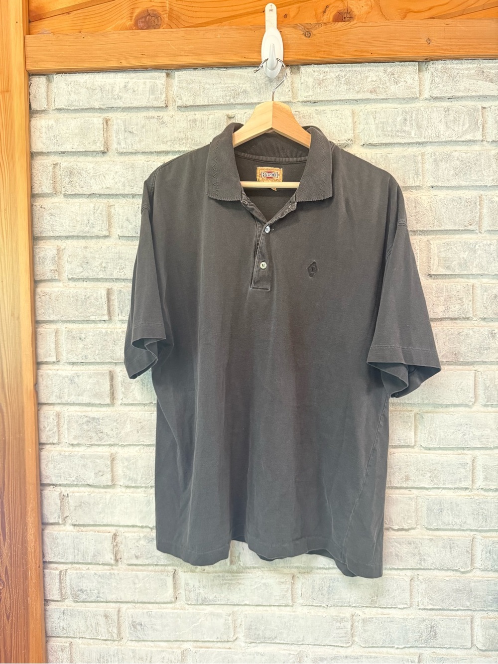 Men's Black Short-Sleeve Polo with Subtle Logo